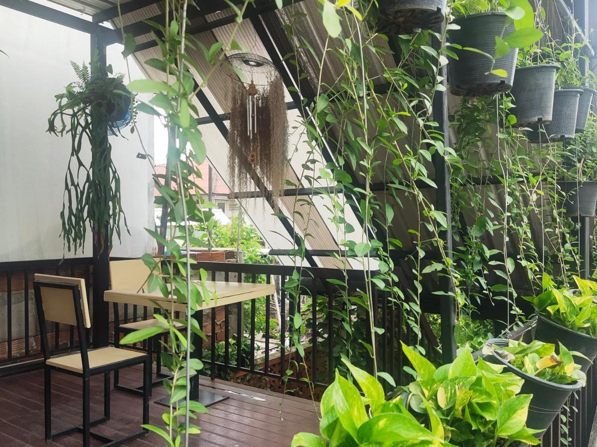 チエンマイ Nai Wiang Poshtelホステル エクステリア 写真