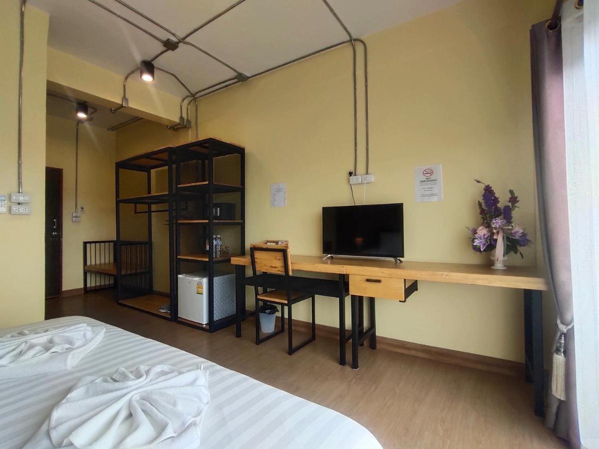 チエンマイ Nai Wiang Poshtelホステル エクステリア 写真