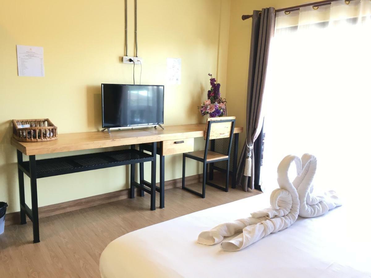 チエンマイ Nai Wiang Poshtelホステル エクステリア 写真