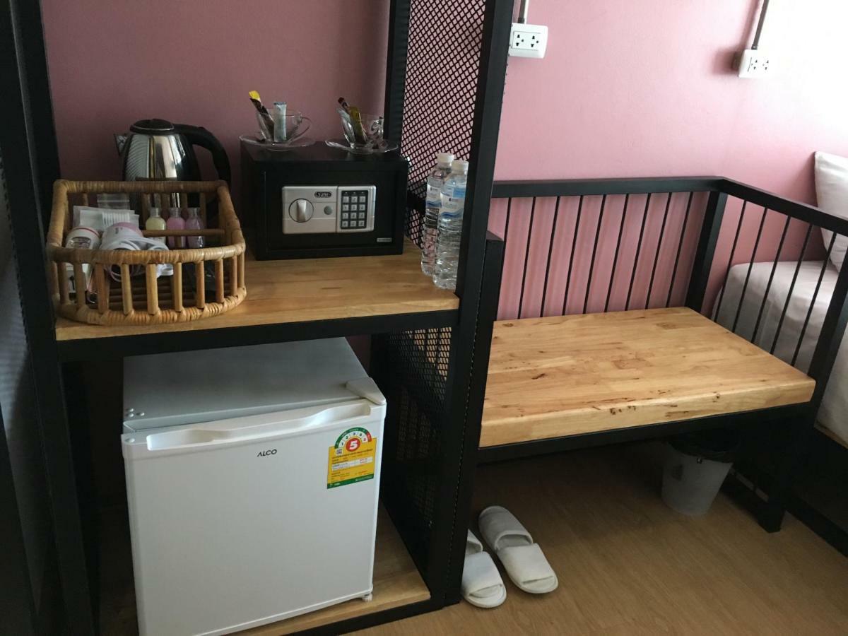 チエンマイ Nai Wiang Poshtelホステル エクステリア 写真