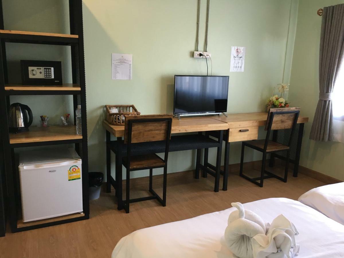 チエンマイ Nai Wiang Poshtelホステル エクステリア 写真